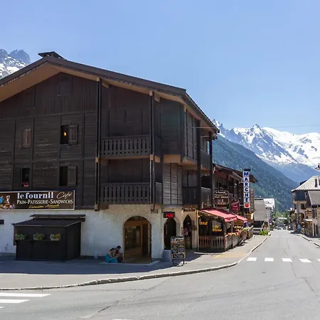 Apartment Grands Montets 112 Ski In-ski Out - Happy Chamonix