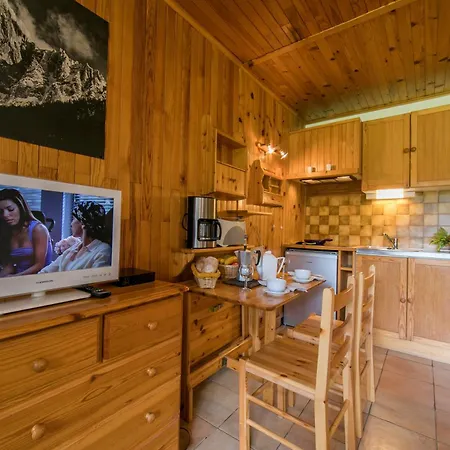Apartment Grands Montets 112 Ski In-ski Out - Happy Chamonix
