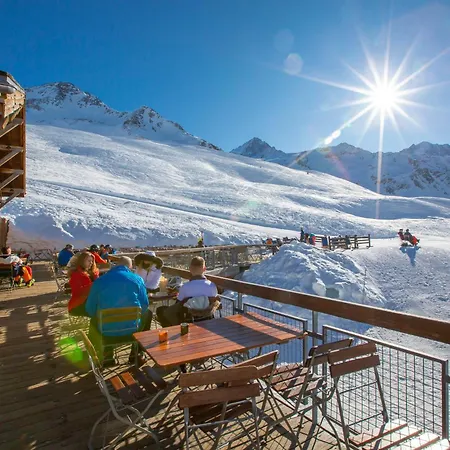 Grands Montets 112 Ski In-ski Out - Happy